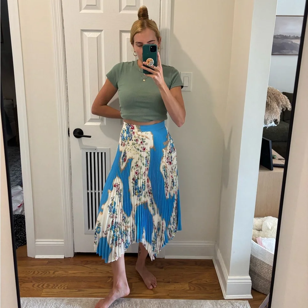 Tory Burch Sunburst Pleated Midi skirt in blue